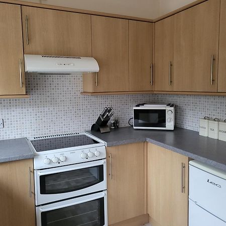 링컨 Grayz Townhouse - Free Onsite Parking For 2 Cars 빌라 외부 사진