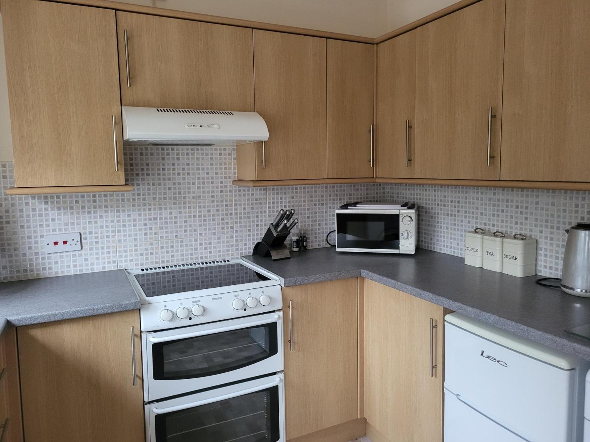링컨 Grayz Townhouse - Free Onsite Parking For 2 Cars 빌라 외부 사진